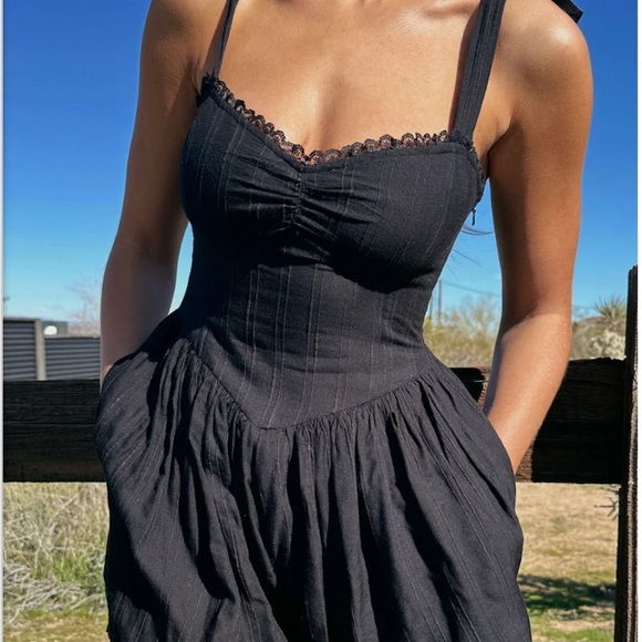 Show Me Your MuMu - NWOT Women's Romper XXL - Picture 6 of 7